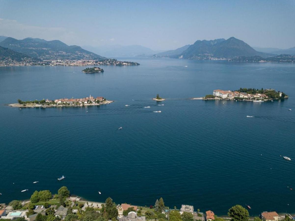 Stone On The Lake Baveno Bagian luar foto